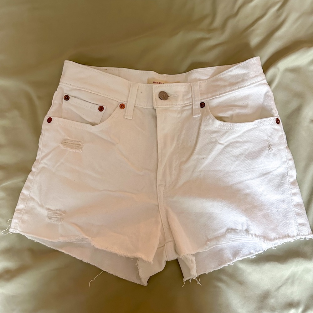 Levi Jean Shorts